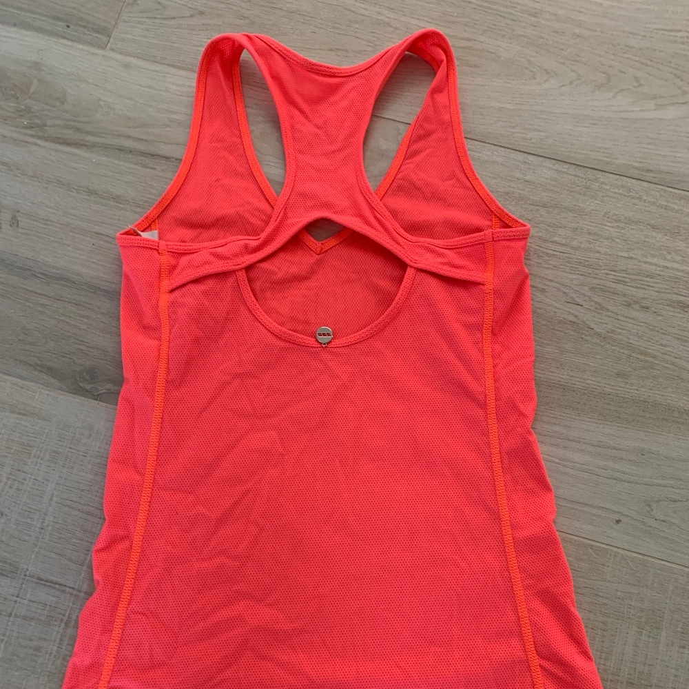 Lorna Jane Top